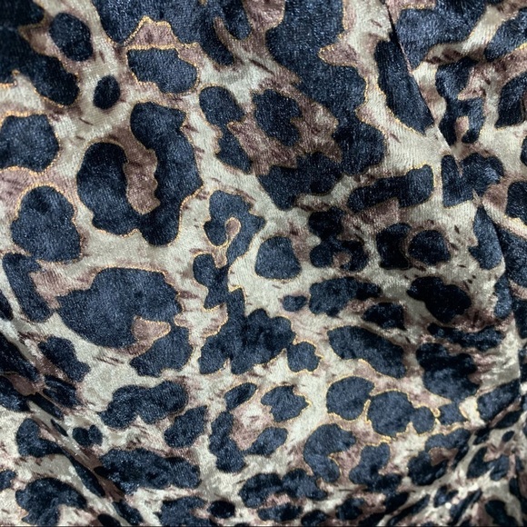Lavish Alice Velvet Statement  Leopard Animal Print Midi dress - Picture 7 of 14